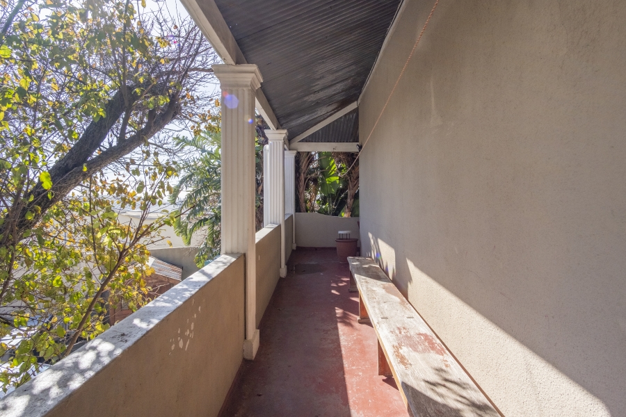 8 Bedroom Property for Sale in Walmer Estate Western Cape